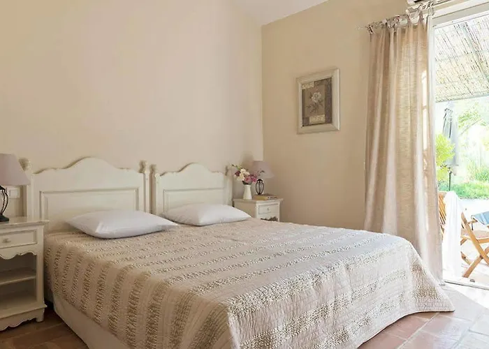 Les Maisons Du Sud Aparthotel