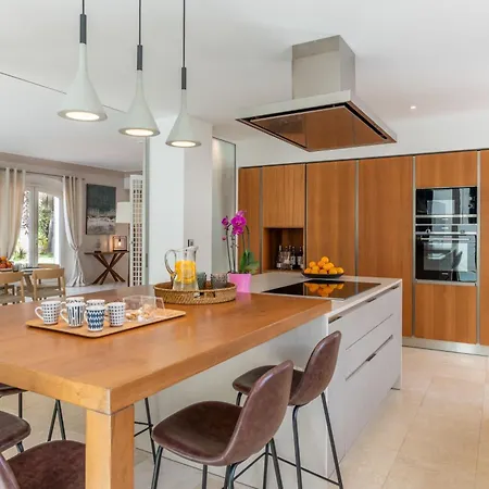 Les Maisons Du Sud 4*