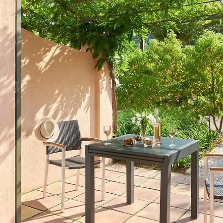 Les Maisons Du Sud 4*