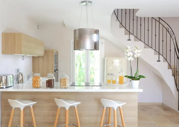Les Maisons Du Sud 4*