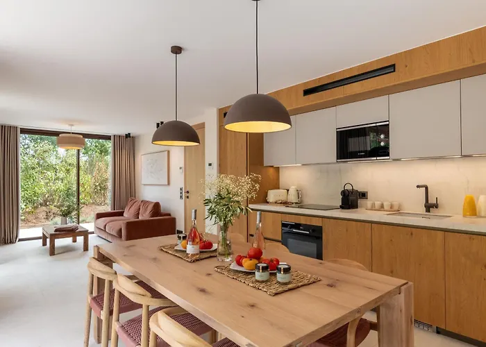 Les Maisons Du Sud 4*