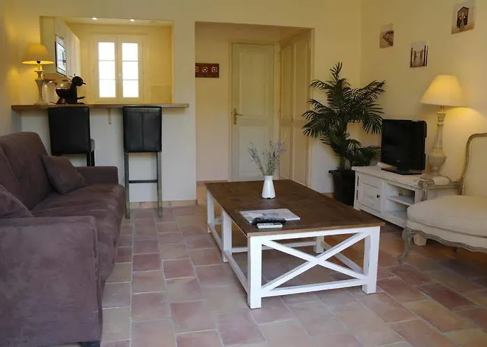 Aparthotel Les Maisons Du Sud 4*